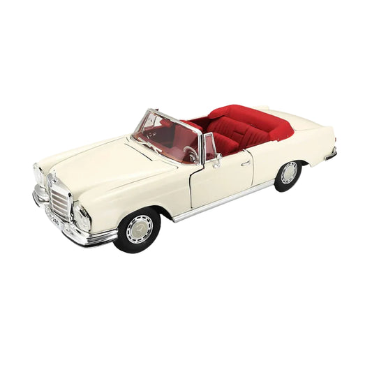 1967 Mercedes-Benz 280SE 1/18
